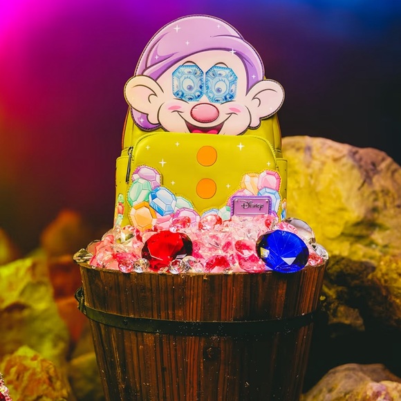 Loungefly Snow White: Diamond Dopey Mini-Backpack, Amazon Exclusive main image 5